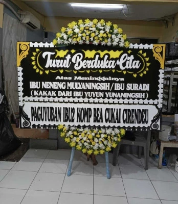 Papan Bunga di Genting Cepogo